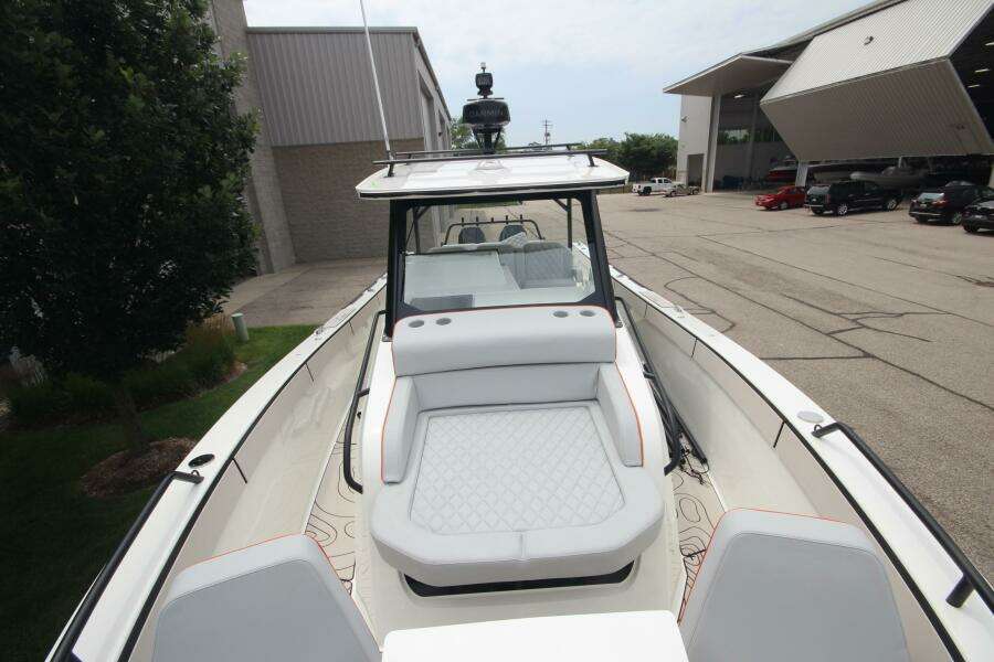 Summer Special Pricing 33ft Zodiac Yacht For Sale