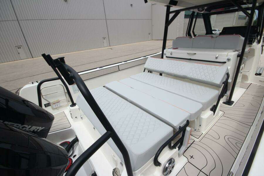 Summer Special Pricing 33ft Zodiac Yacht For Sale
