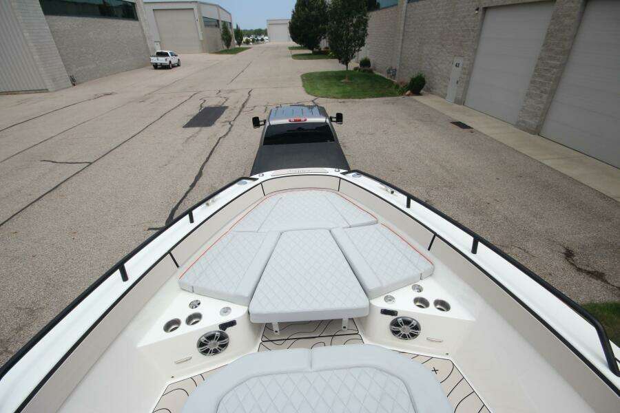 Summer Special Pricing 33ft Zodiac Yacht For Sale