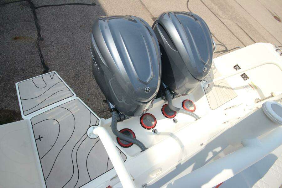 Summer Special Pricing 33ft Zodiac Yacht For Sale