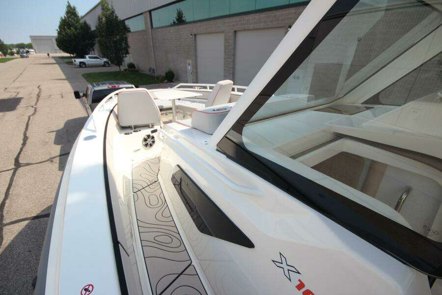 Summer Special Pricing 33ft Zodiac Yacht For Sale