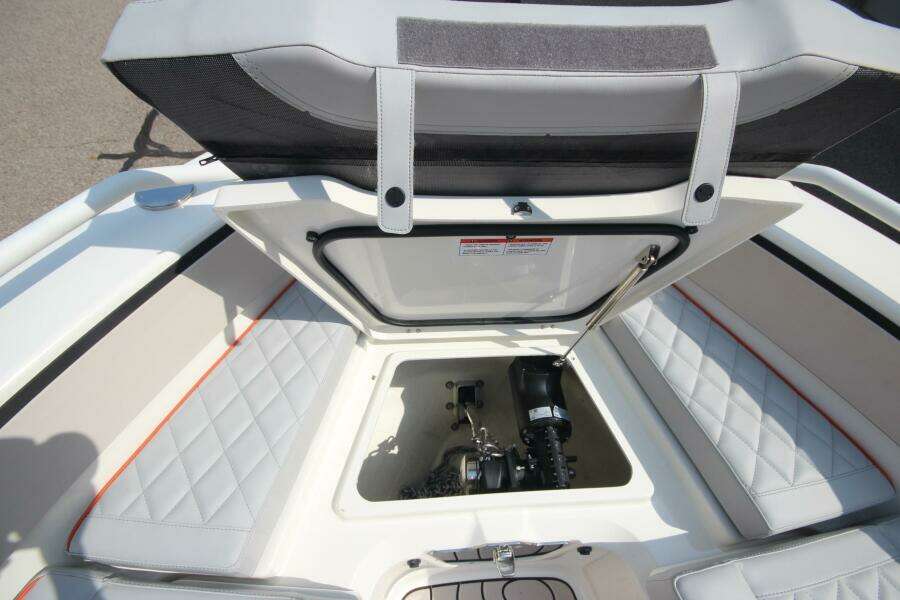 Summer Special Pricing 33ft Zodiac Yacht For Sale