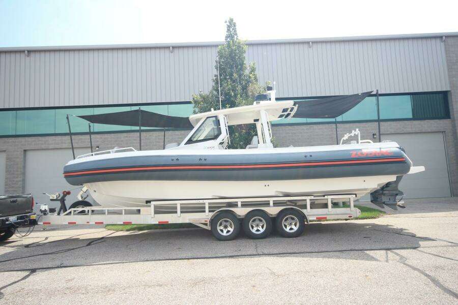 Summer Special Pricing 33ft Zodiac Yacht For Sale
