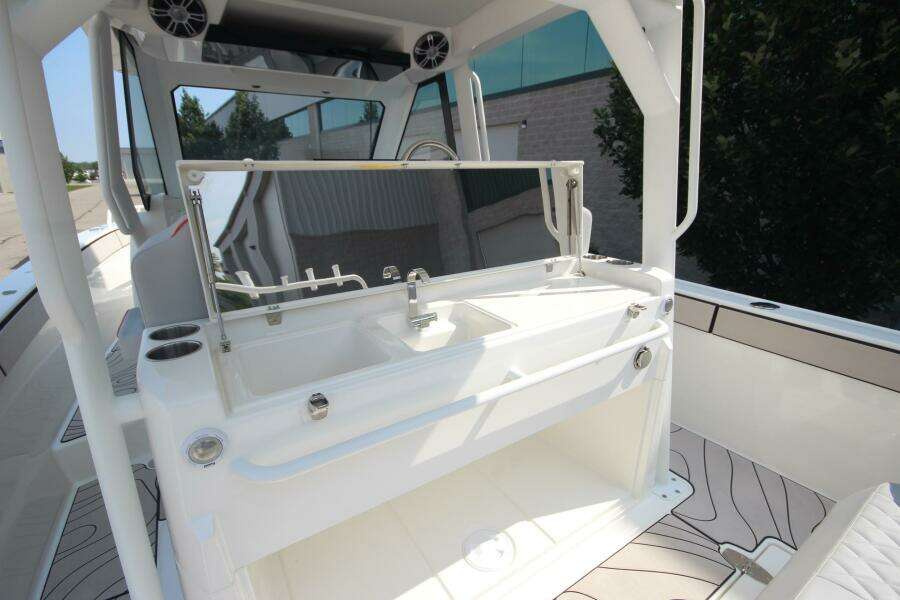 Summer Special Pricing 33ft Zodiac Yacht For Sale