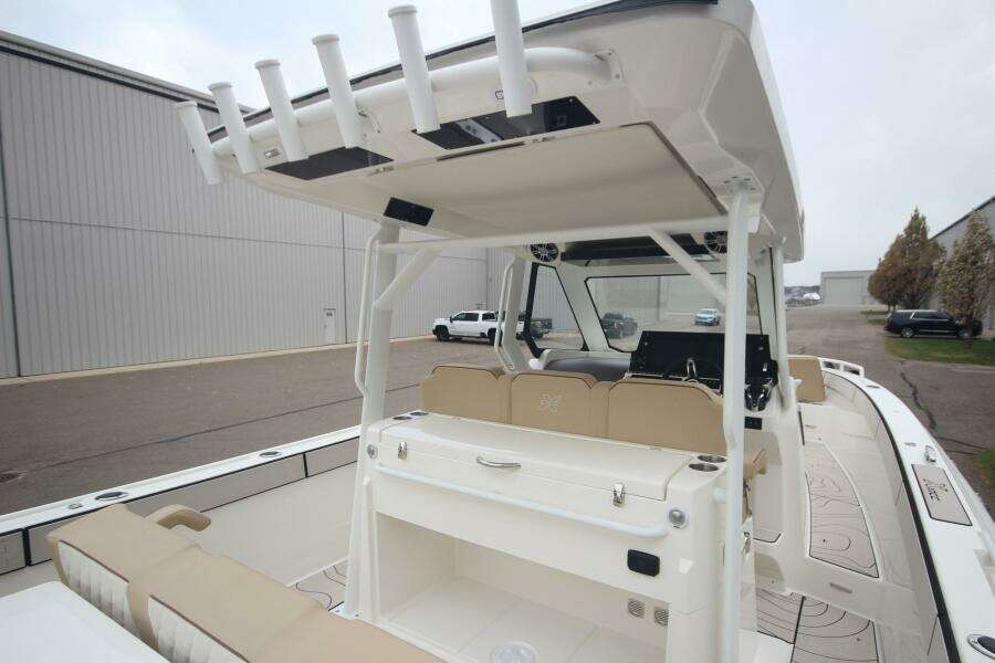 Fall Special Pricing 33ft Zodiac Yacht For Sale
