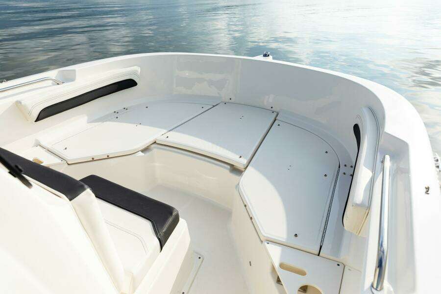 20ft Bayliner Yacht For Sale