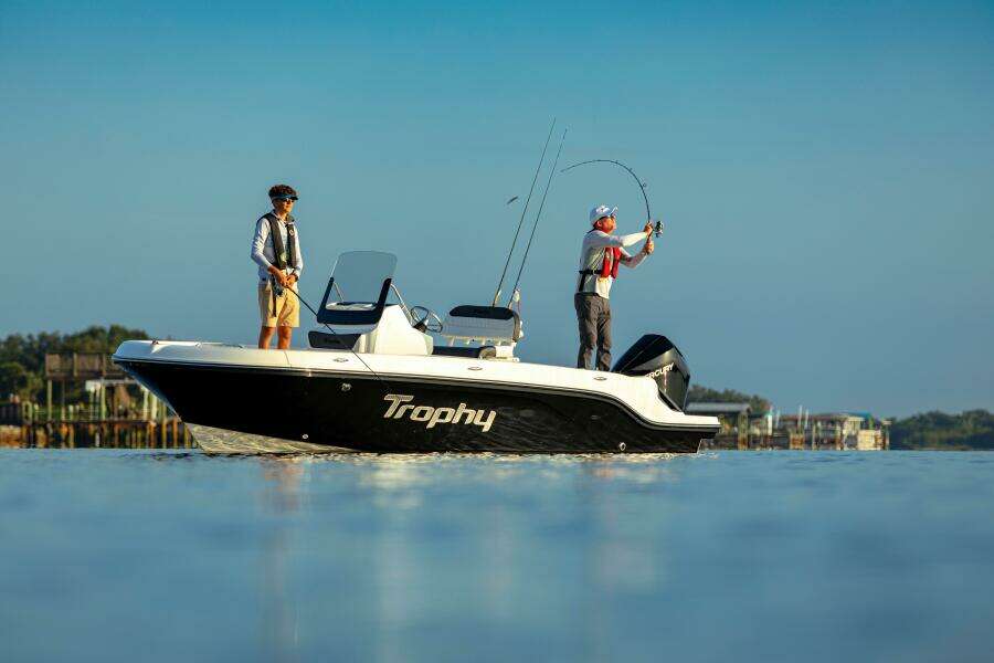 20ft Bayliner Yacht For Sale