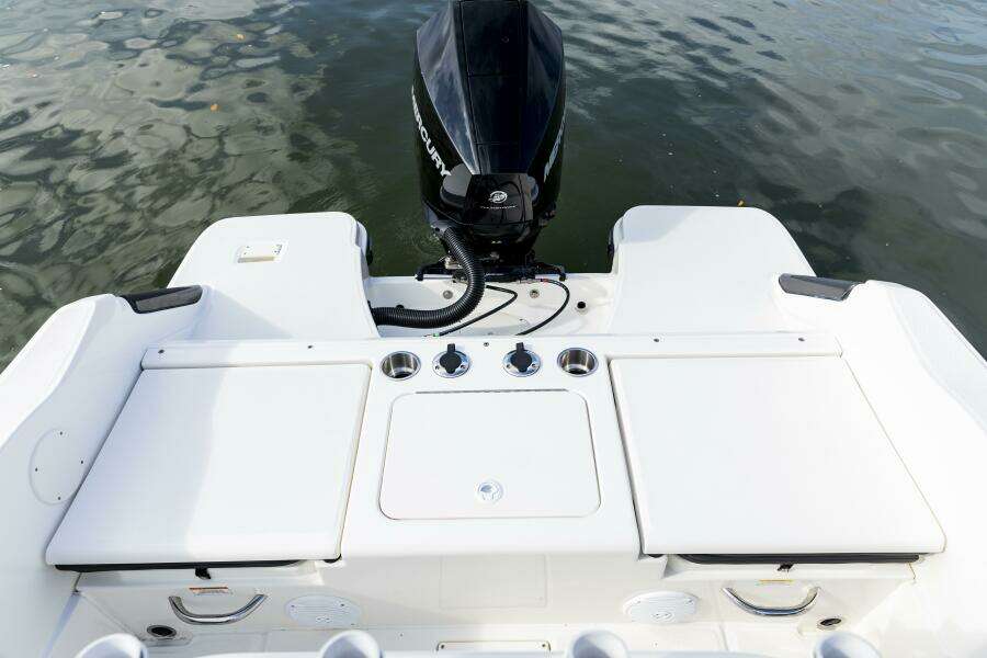 20ft Bayliner Yacht For Sale