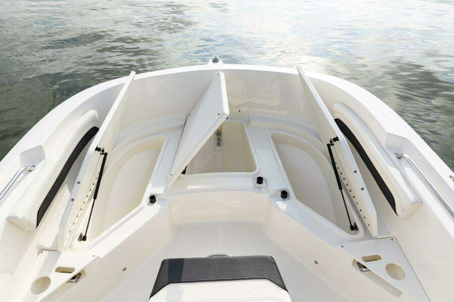 20ft Bayliner Yacht For Sale