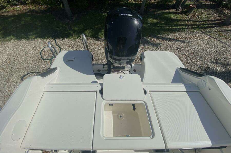 20ft Bayliner Yacht For Sale
