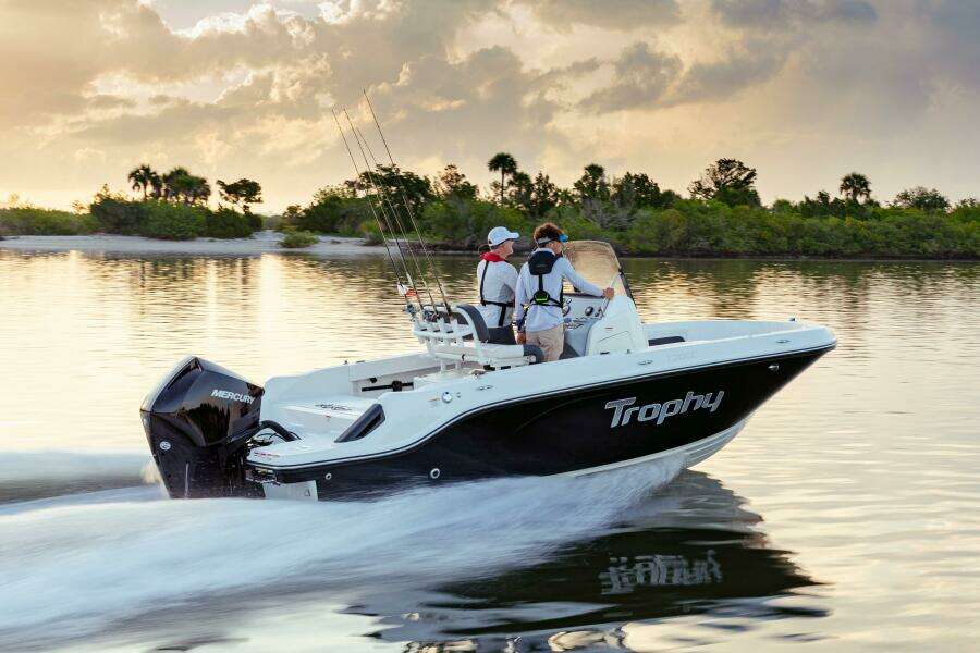 20ft Bayliner Yacht For Sale