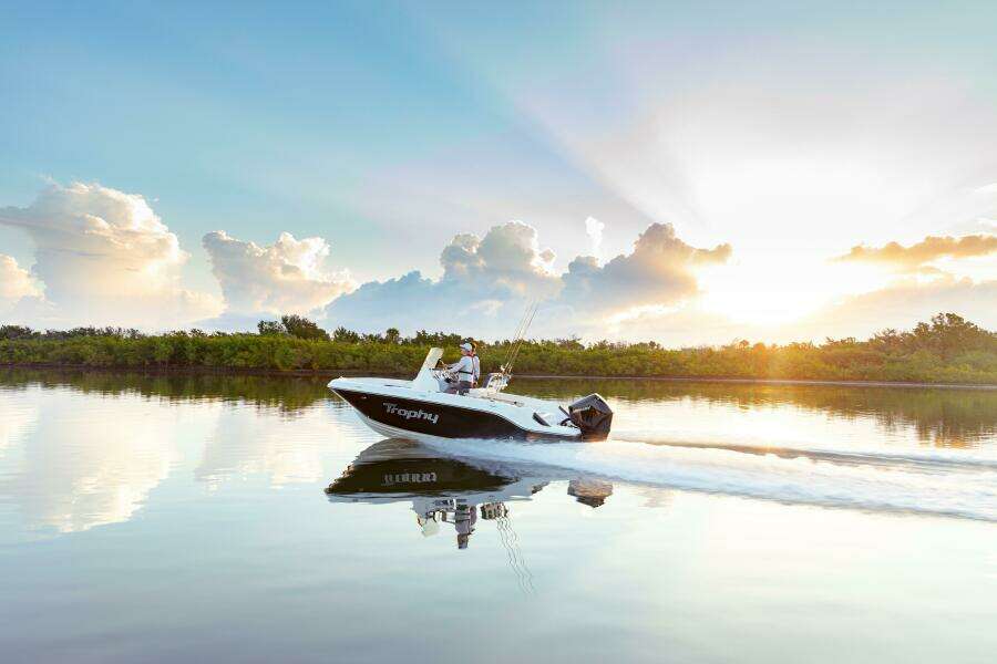20ft Bayliner Yacht For Sale