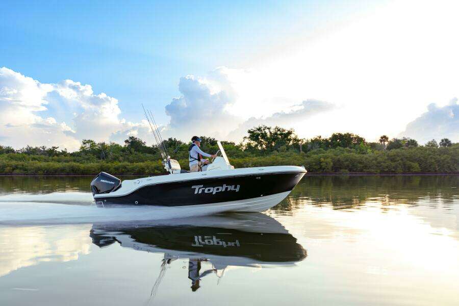 20ft Bayliner Yacht For Sale