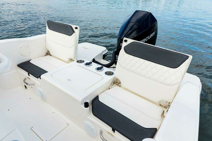 20ft Bayliner Yacht For Sale