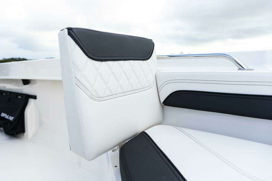 20ft Bayliner Yacht For Sale