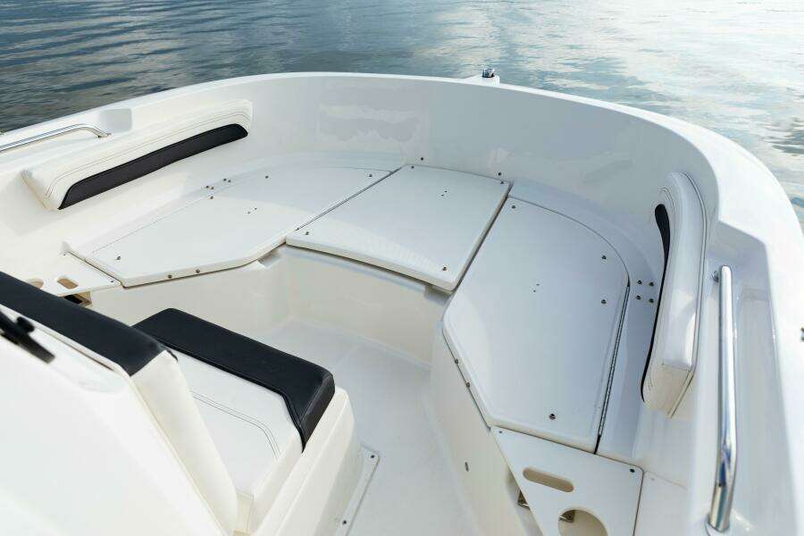 20ft Bayliner Yacht For Sale