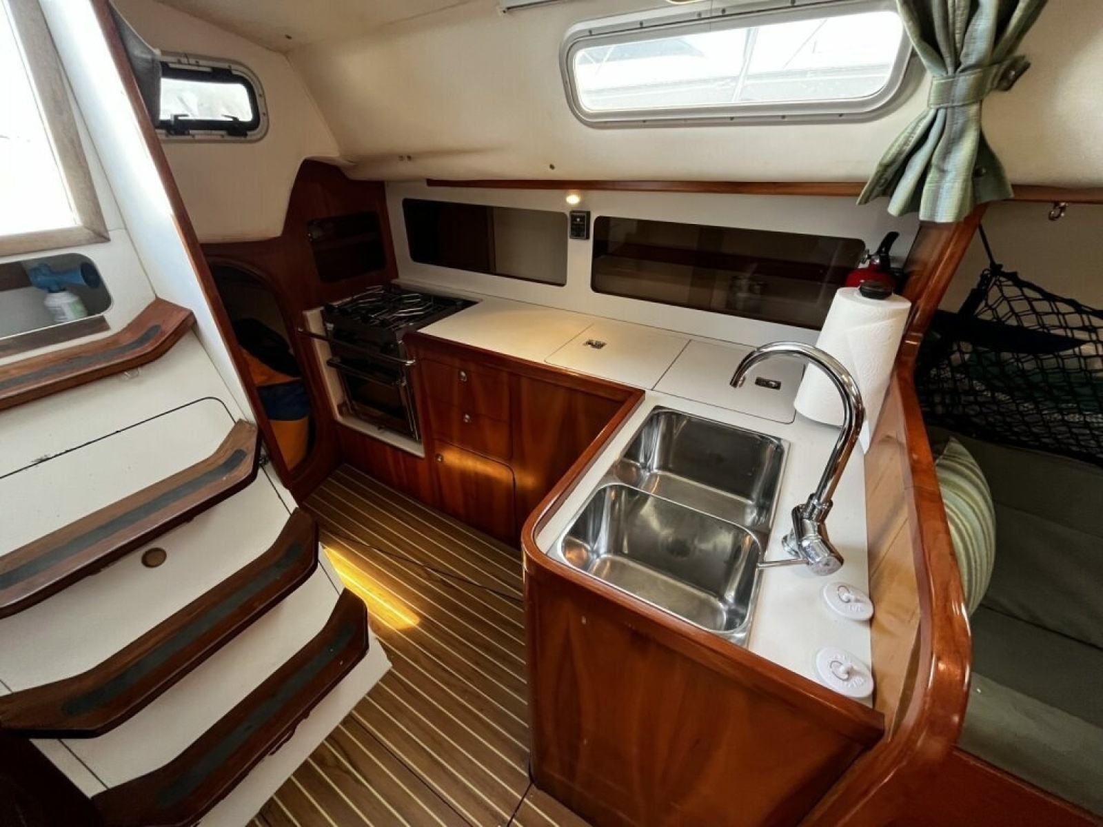 1998 J Boats J/120