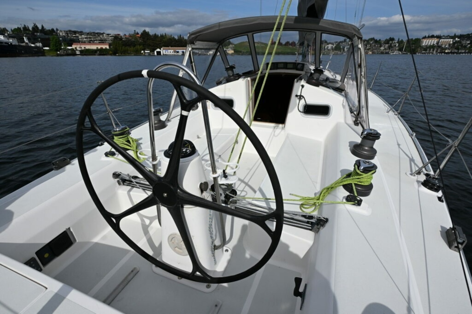 1998 J Boats J/120