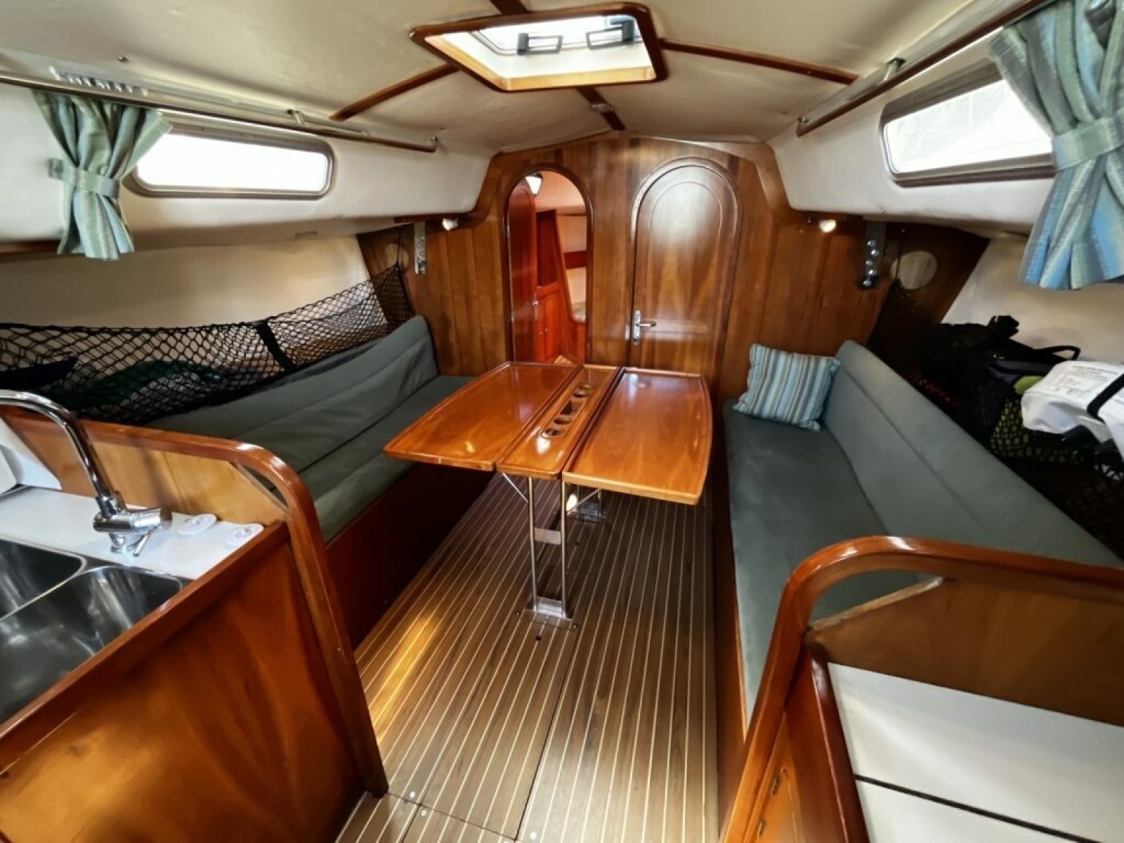 1998 J Boats J/120