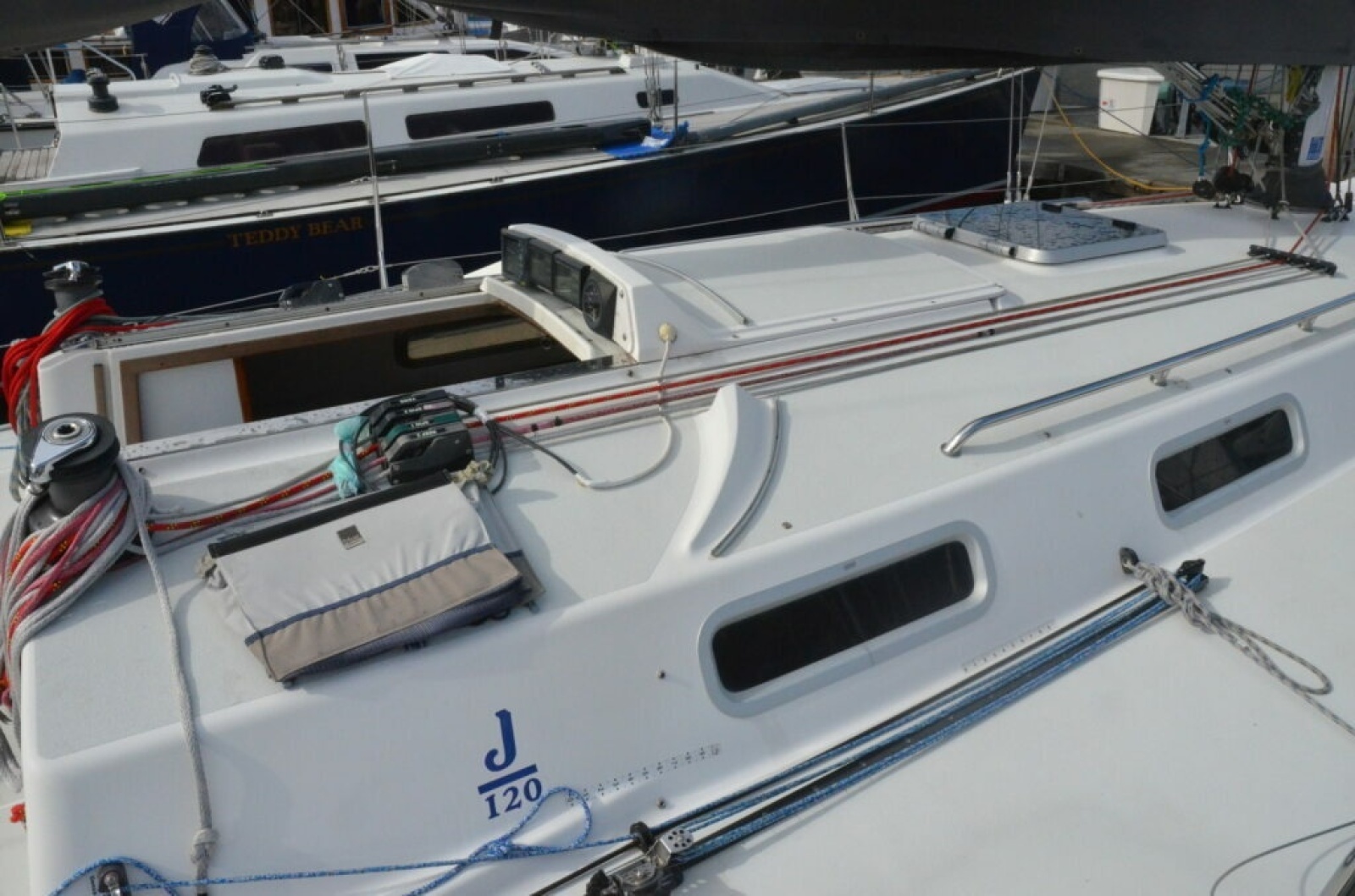 1998 J Boats J/120
