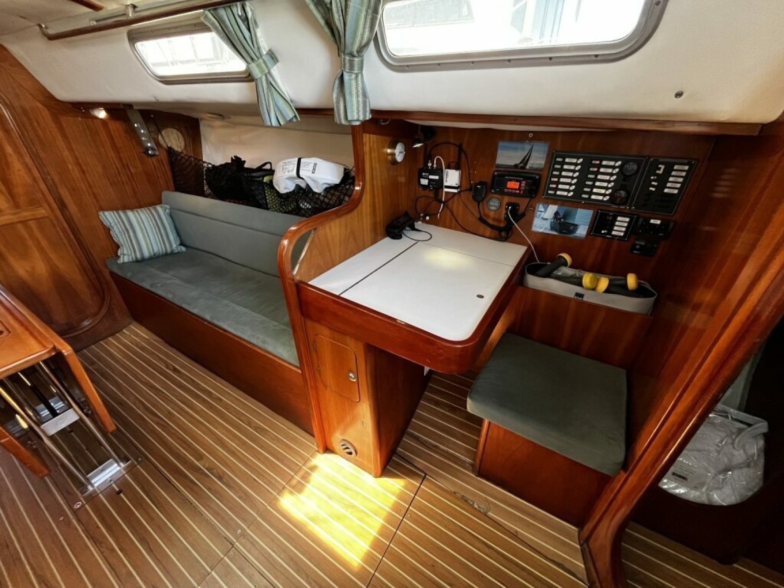 1998 J Boats J/120