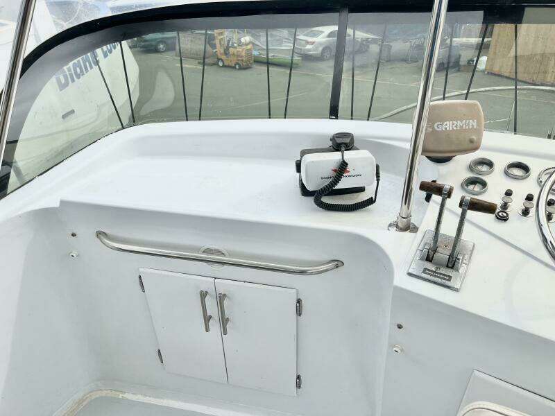 Serenity 40ft Tollycraft Yacht For Sale