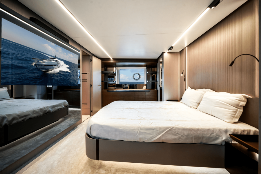 80ft Azimut Yacht For Sale