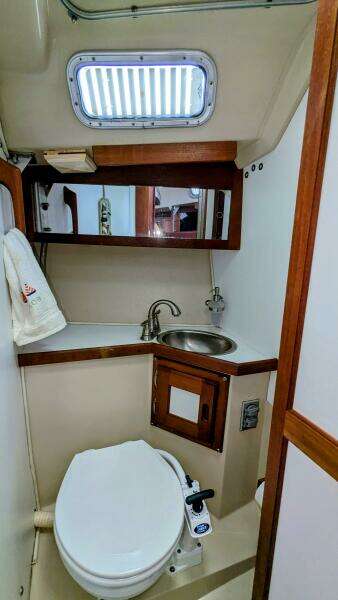 GRACE  30ft Catalina Yacht For Sale