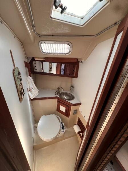 1984 Catalina 30