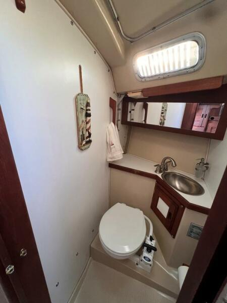 1984 Catalina 30