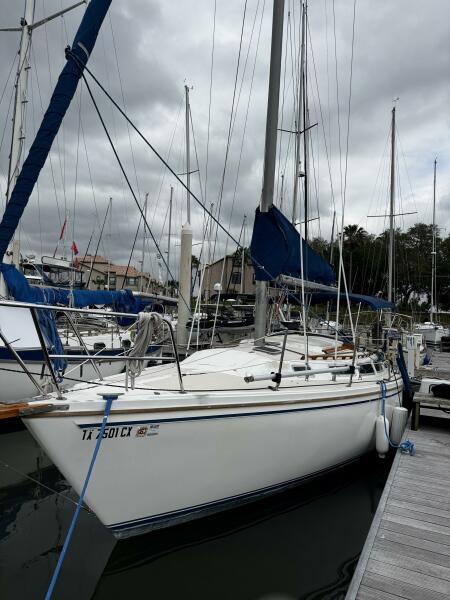 1984 Catalina 30