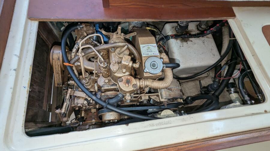 1984 Catalina 30