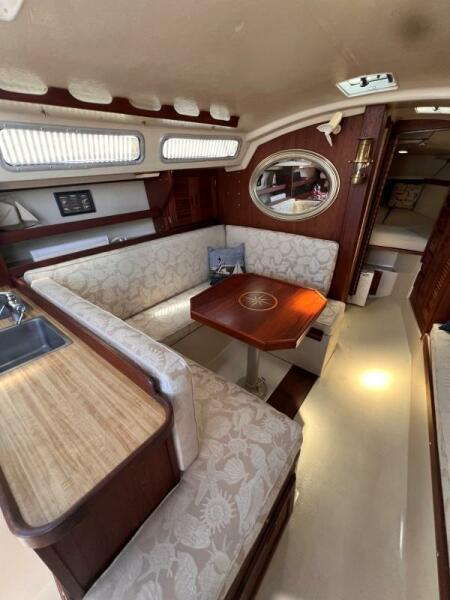 1984 Catalina 30