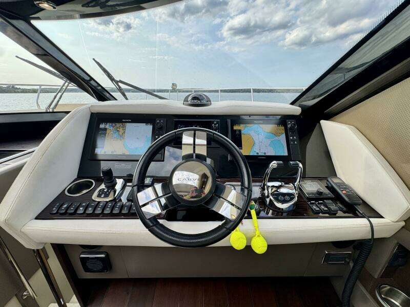 52ft Carver Yacht For Sale
