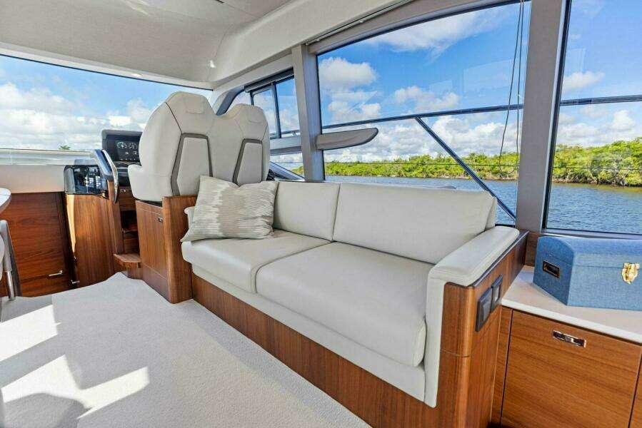 Twin Magic 50ft Princess Yacht For Sale Twin Magic 50ft Princess Yacht For Sale