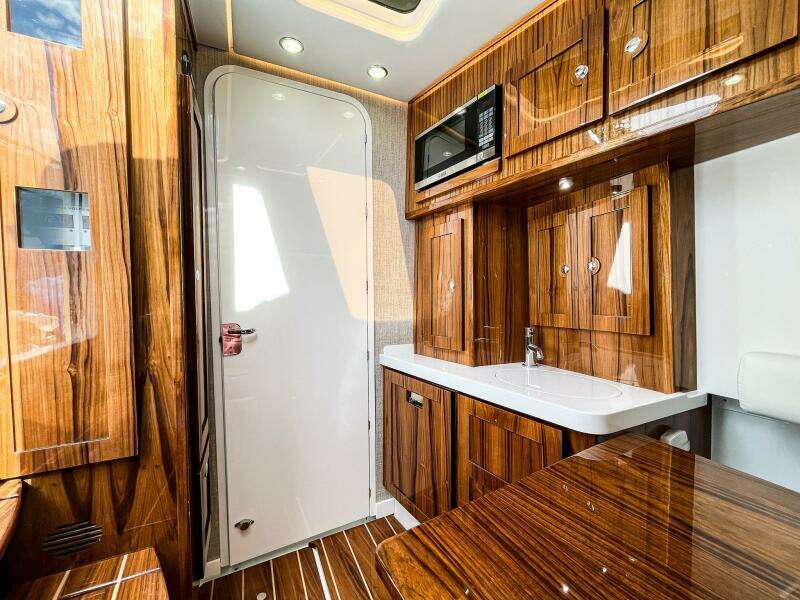 53ft HCB Yacht For Sale