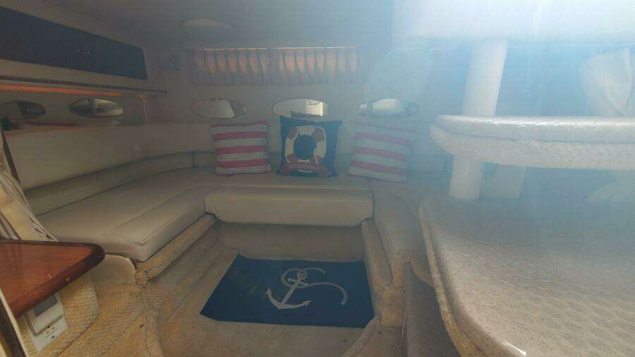 4th Quarter 32ft Sea Ray Yacht For Sale
