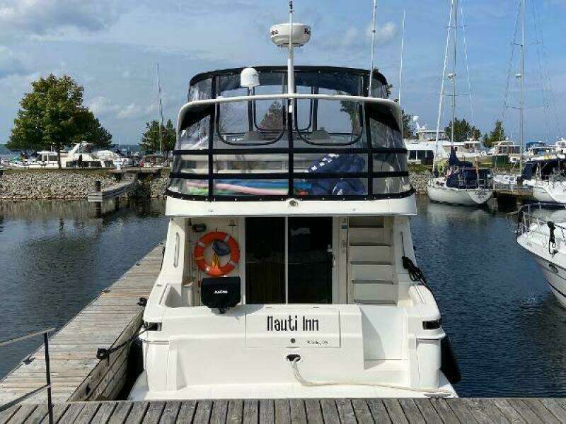 38ft Silverton Yacht For Sale