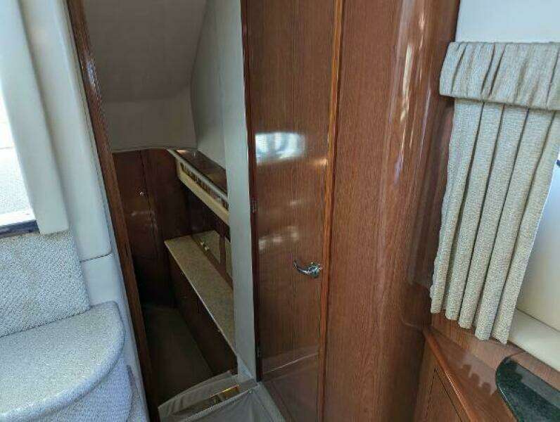 39ft Sea Ray Yacht For Sale