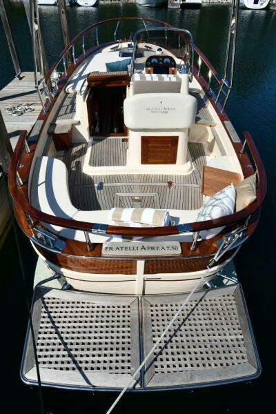 25ft Fratelli Aprea Yacht For Sale