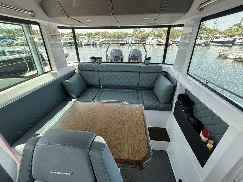 37ft Axopar Yacht For Sale