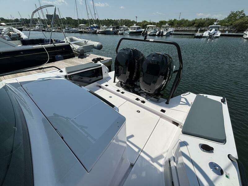 37ft Axopar Yacht For Sale