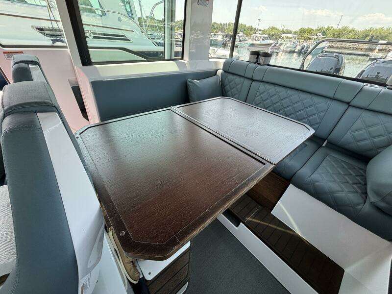 37ft Axopar Yacht For Sale