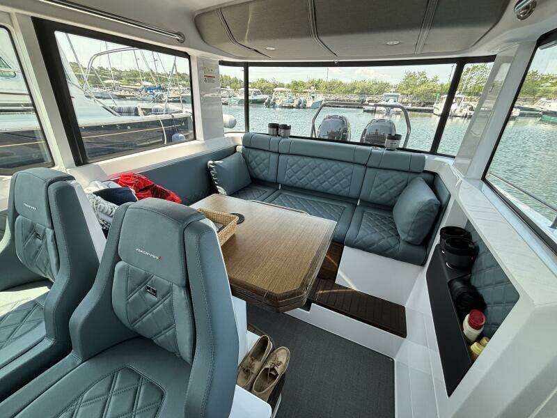 37ft Axopar Yacht For Sale