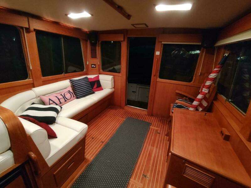 Summersalts 40ft Grand Banks Yacht For Sale Summersalts 40ft Grand Banks Yacht For Sale