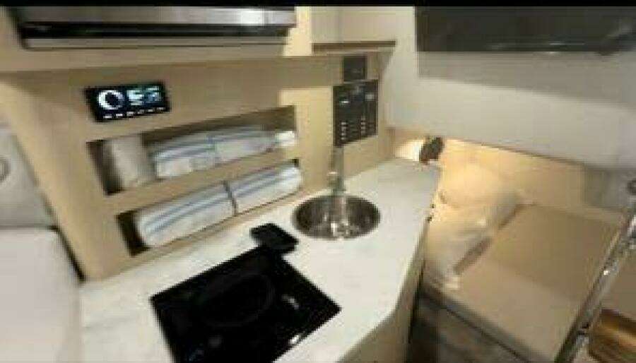 26ft Regal Yacht For Sale