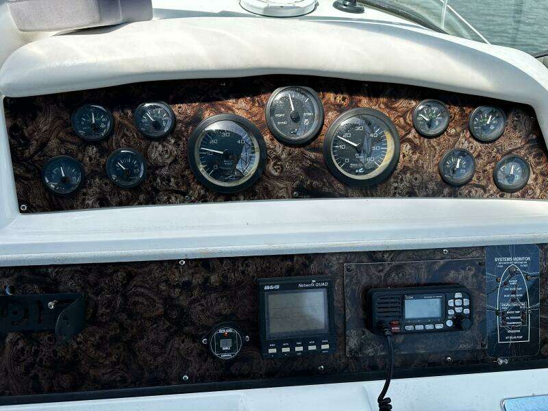 40ft Sea Ray Yacht For Sale