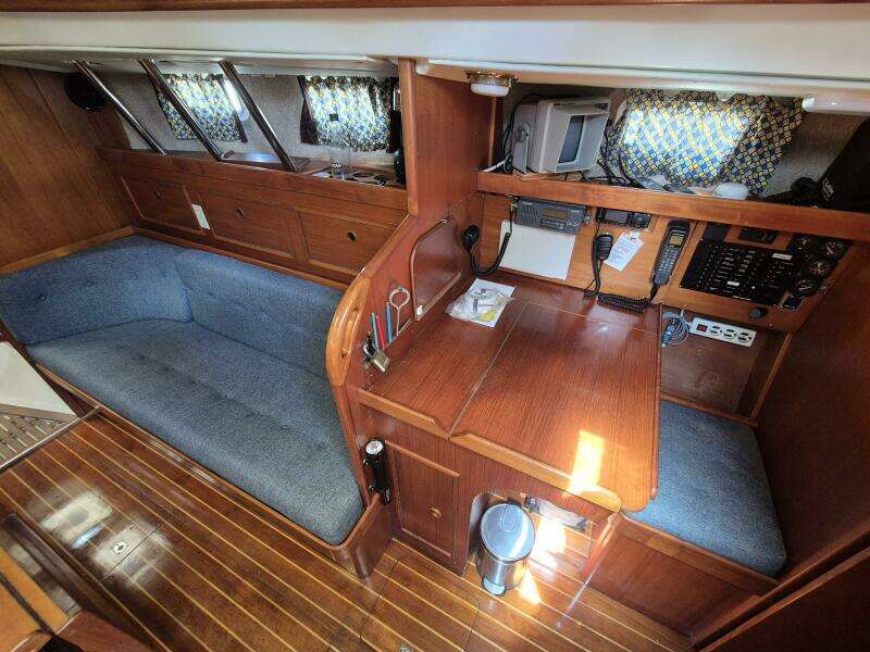 INUK Davanti 38ft Contest Yacht For Sale