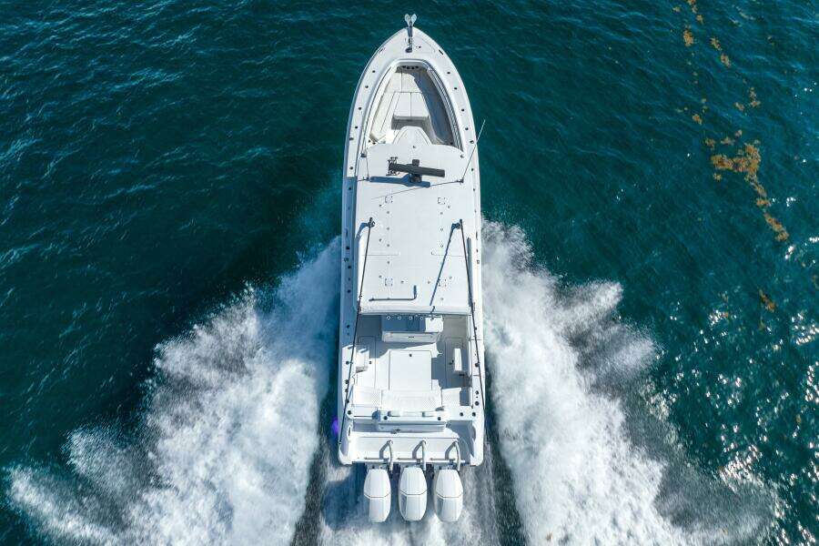42ft HCB Yacht For Sale