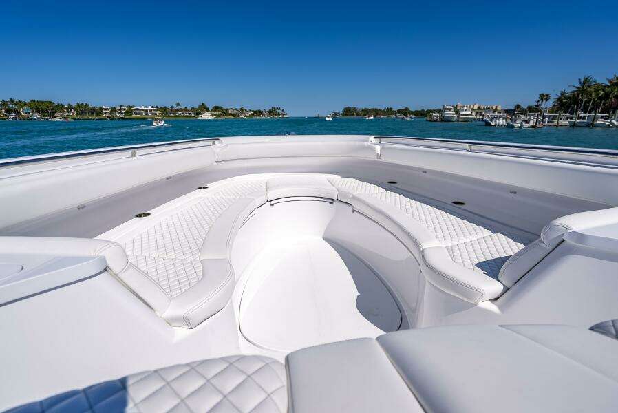 65ft HCB Yacht For Sale